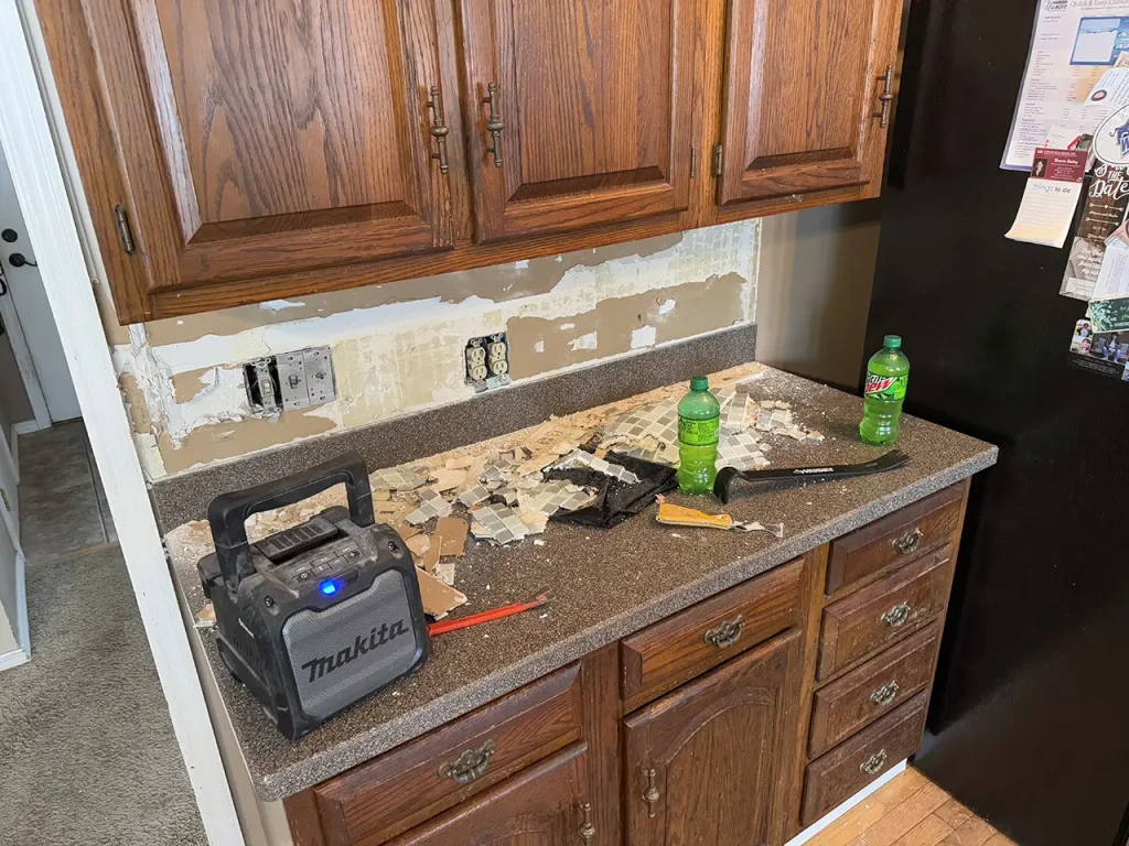 interior painting project before 03